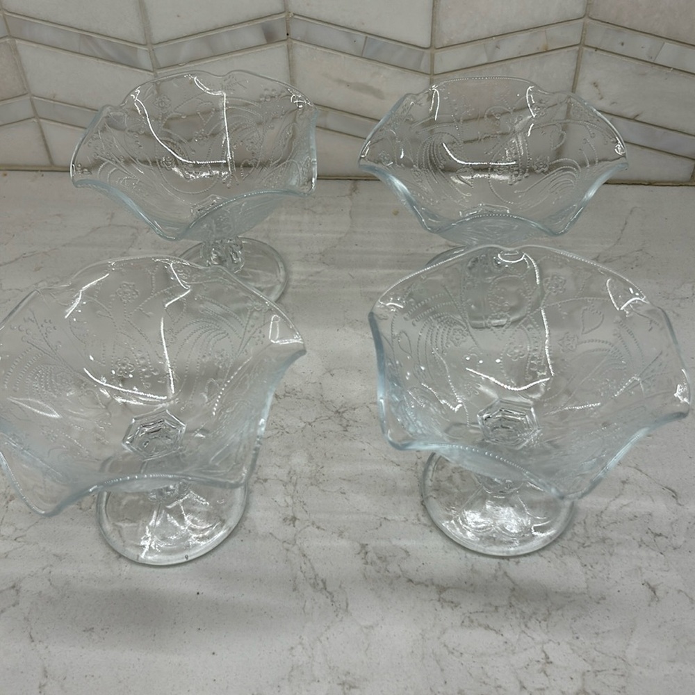 Southern Living at Home Victoria Pressed Glass Etched Dessert Compote Cups 4